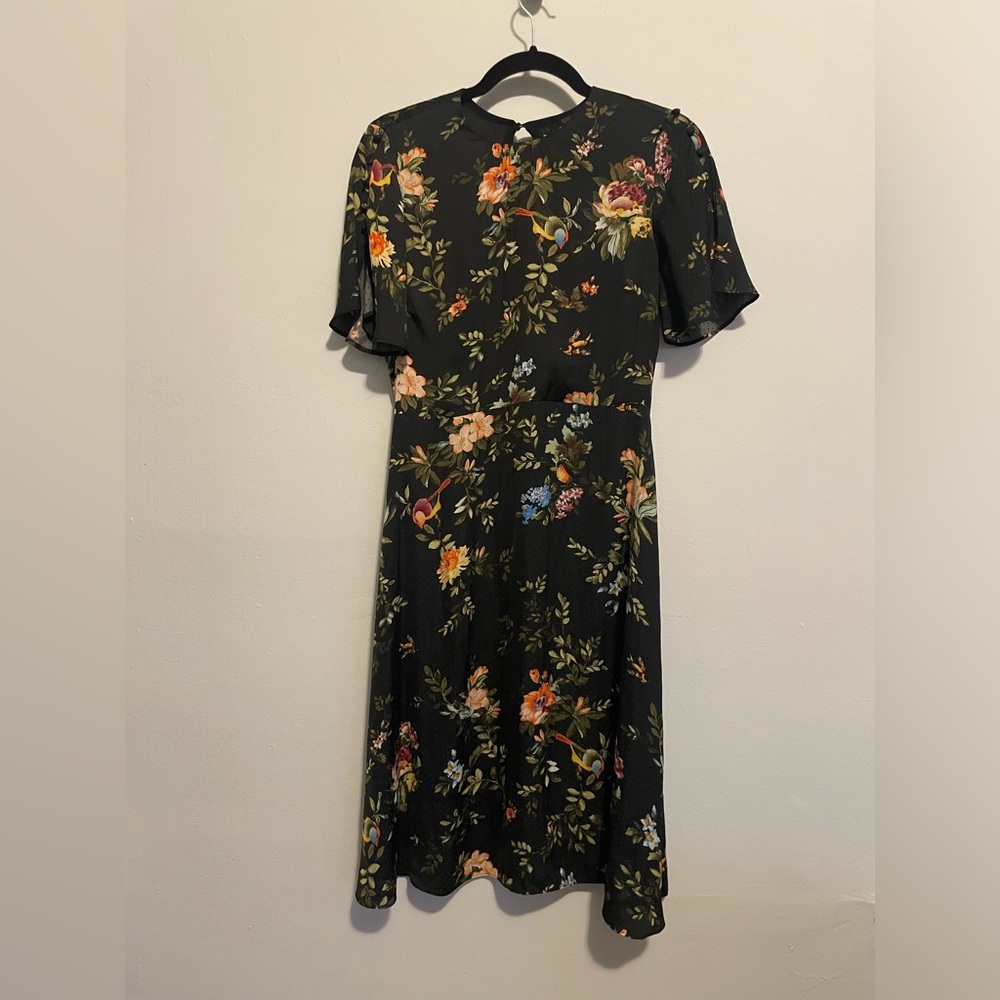Cute H&M Black Floral Dress Size 6